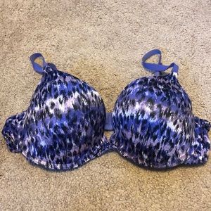 Maidenform bra 38C